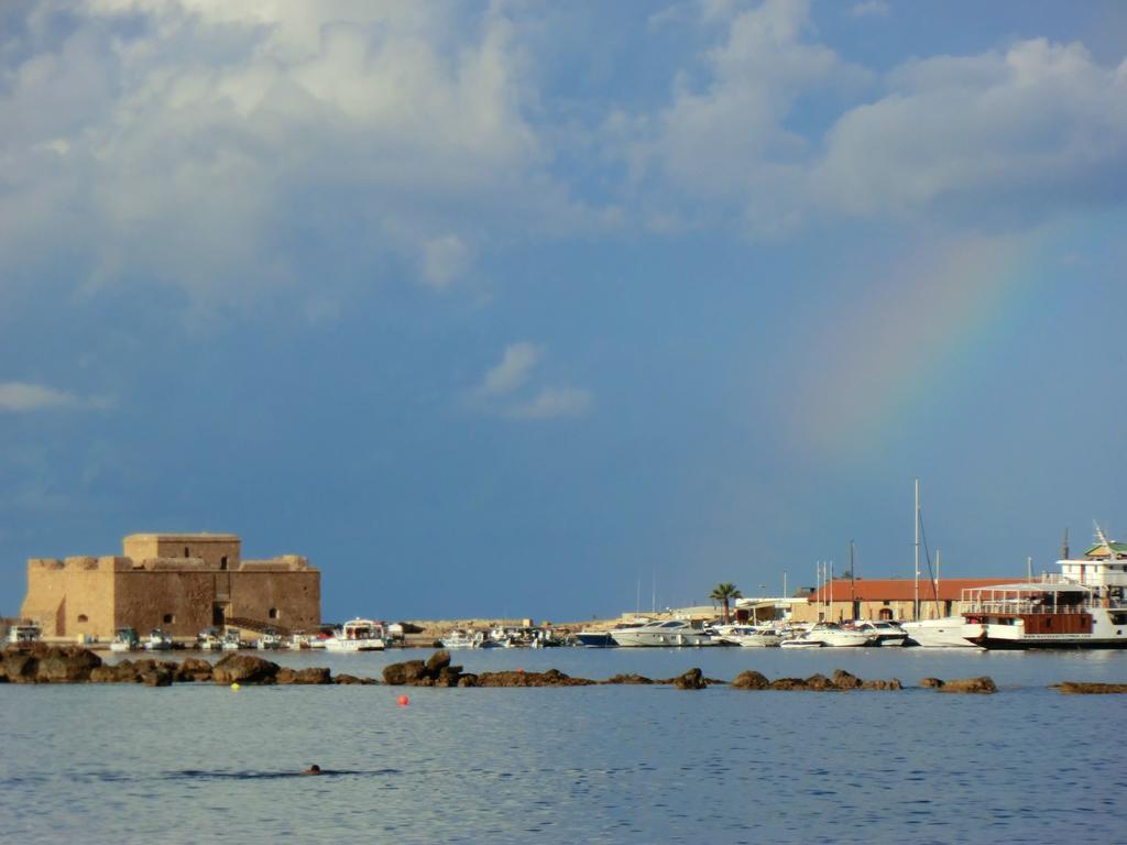 Limnaria Westpark Daire Pafos Oda fotoğraf